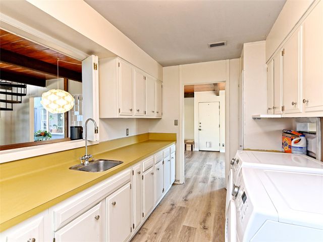 115 Snapper, Lakeway, TX 78734