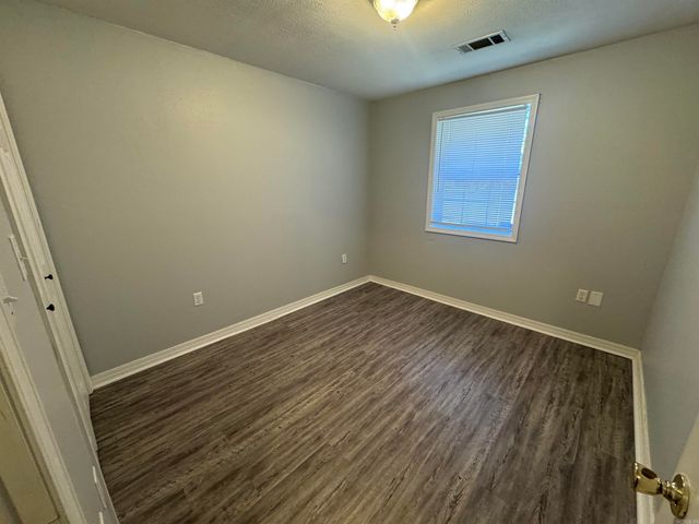 126 Field Crest Drive, Searcy, AR 72143