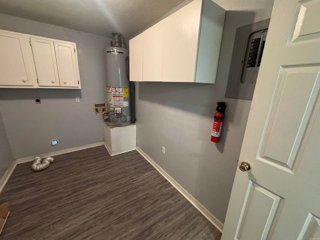 126 Field Crest Drive, Searcy, AR 72143