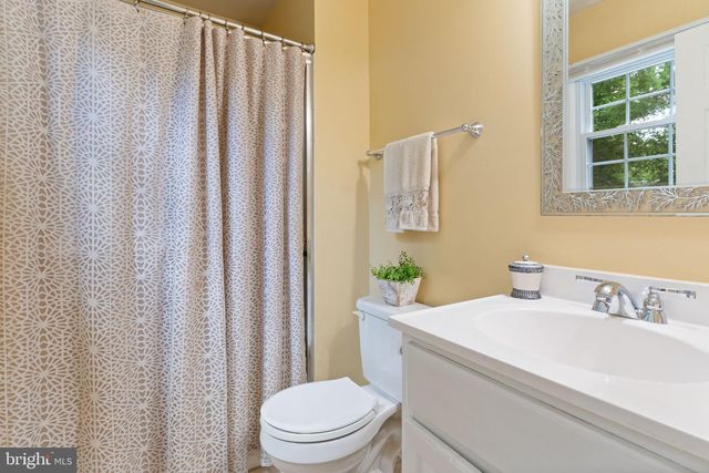 5803 WOOD LAUREL CT, Burke, VA 22015