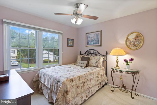 5803 WOOD LAUREL CT, Burke, VA 22015
