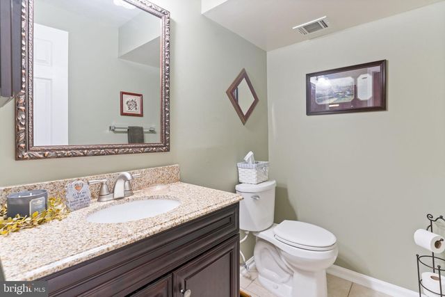 5803 WOOD LAUREL CT, Burke, VA 22015