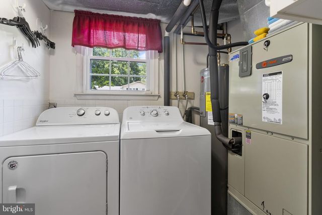 5803 WOOD LAUREL CT, Burke, VA 22015