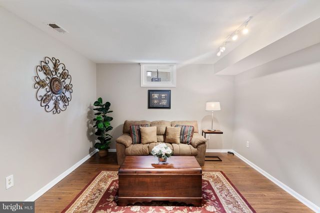 5803 WOOD LAUREL CT, Burke, VA 22015