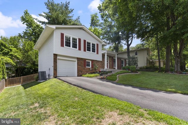 5803 WOOD LAUREL CT, Burke, VA 22015