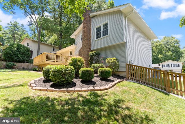 5803 WOOD LAUREL CT, Burke, VA 22015
