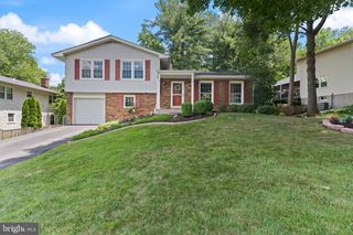 5803 WOOD LAUREL CT, Burke, VA 22015