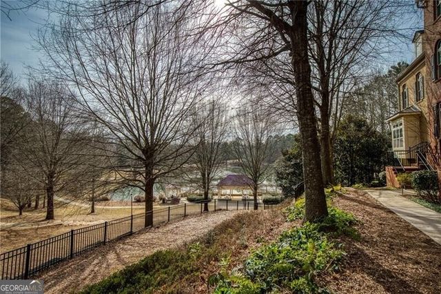 2764 Wander Lane, Alpharetta, GA 30022