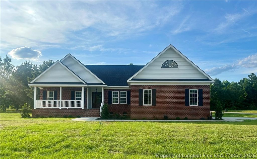 18 Floral Springs Road, Lumberton, NC 28360 — exterior