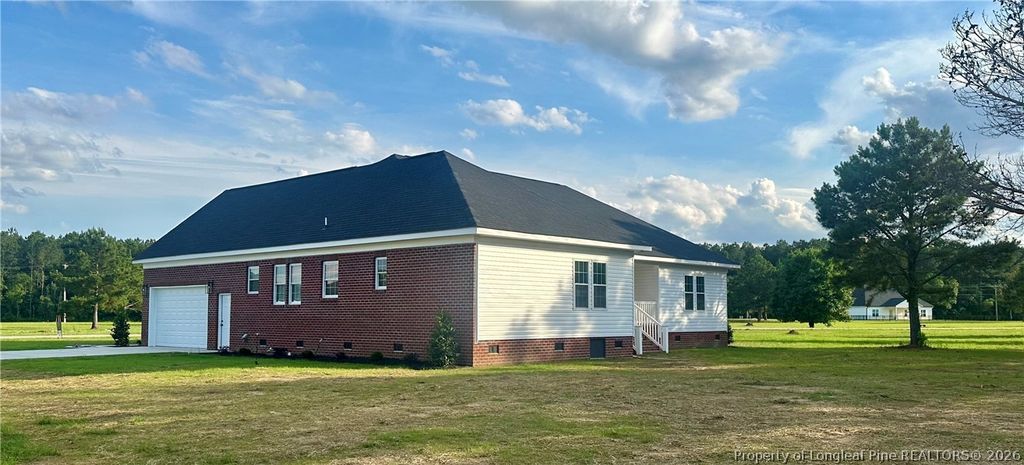 18 Floral Springs Road, Lumberton, NC 28360 — photo 3