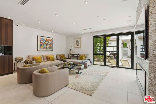 624 23rd Street, Santa Monica, CA 90402