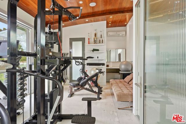 624 23rd Street, Santa Monica, CA 90402