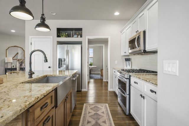 5020 Frost Aster Court, Mcfarland, WI 53558