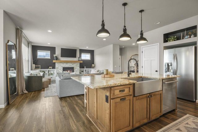 5020 Frost Aster Court, Mcfarland, WI 53558