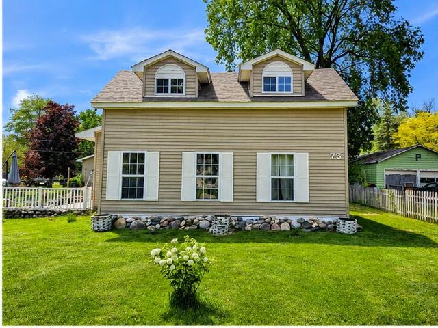 73 N State Street, Hesperia Vlg, MI 49421