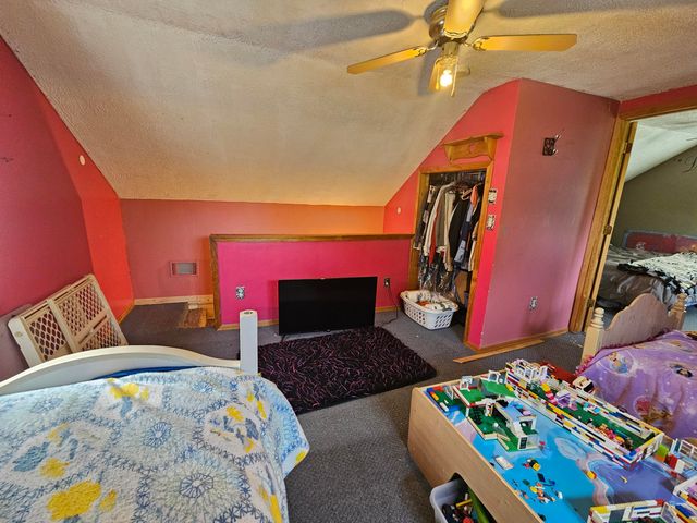 73 N State Street, Hesperia Vlg, MI 49421