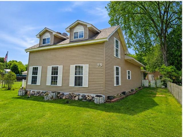 73 N State Street, Hesperia Vlg, MI 49421