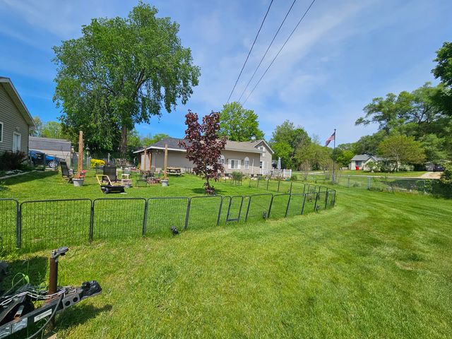 73 N State Street, Hesperia Vlg, MI 49421