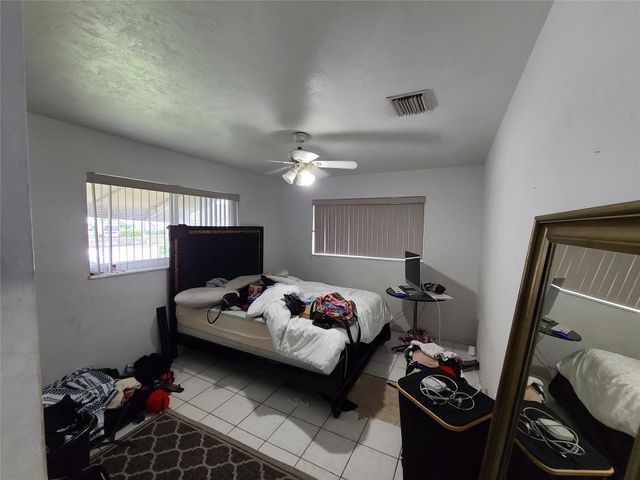 4711 N Andrews Avenue, Fort Lauderdale, FL 33309