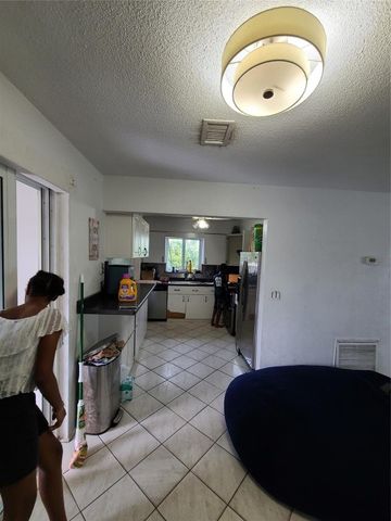 4711 N Andrews Avenue, Fort Lauderdale, FL 33309