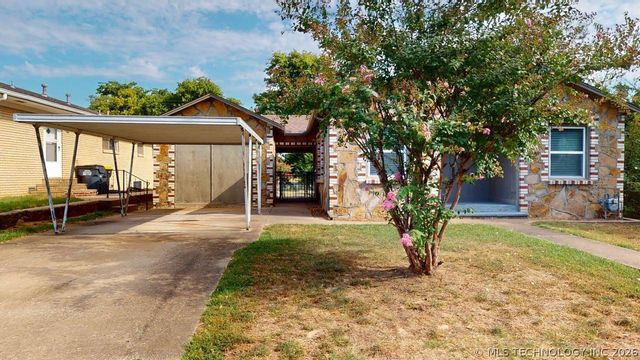 415 E Aquarium Place, Jenks, OK 74037