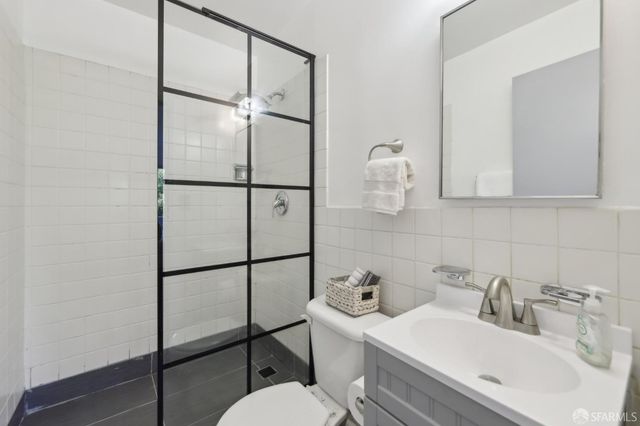 134 Albatross Court, San Francisco, CA 94124