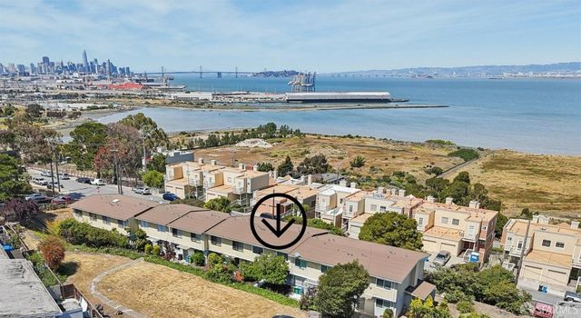 134 Albatross Court, San Francisco, CA 94124