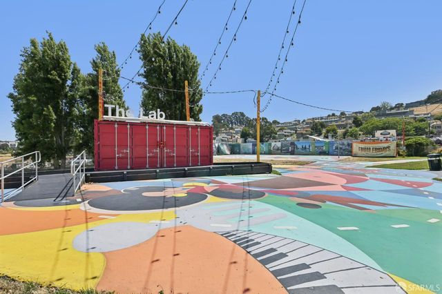 134 Albatross Court, San Francisco, CA 94124