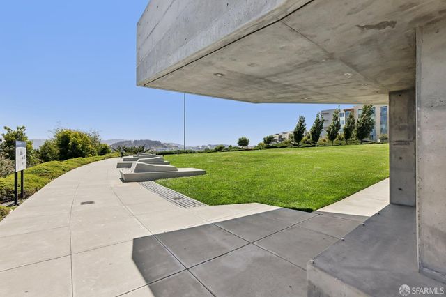 134 Albatross Court, San Francisco, CA 94124