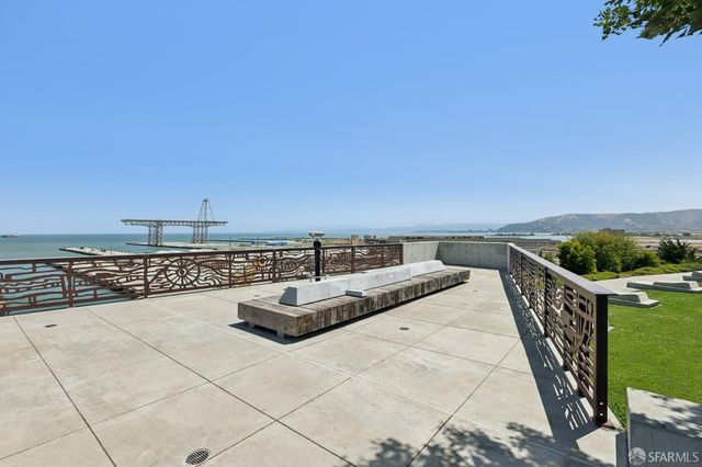 134 Albatross Court, San Francisco, CA 94124