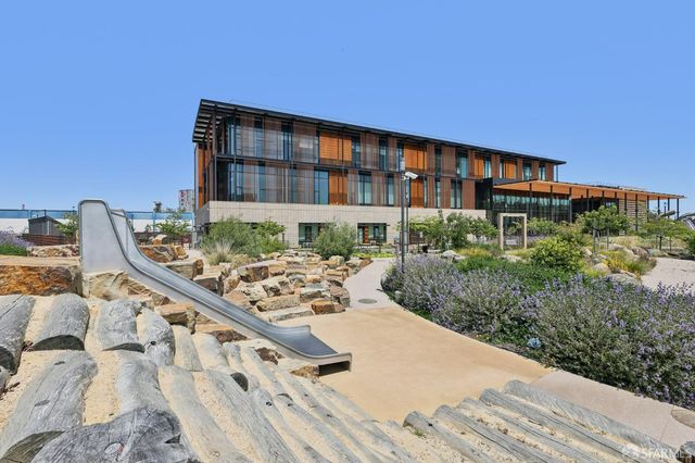 134 Albatross Court, San Francisco, CA 94124