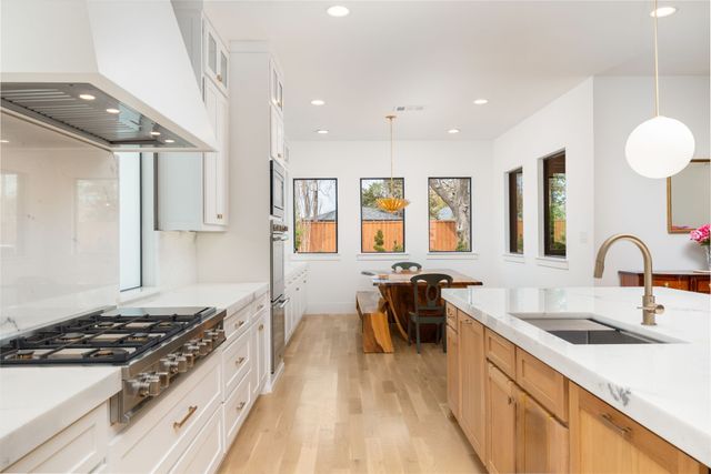 5019 Lark Lane, Dallas, TX 75209