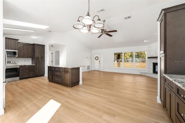 4242 NE 138TH PLACE, Anthony, FL 32617