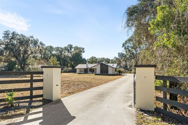4242 NE 138TH PLACE, Anthony, FL 32617