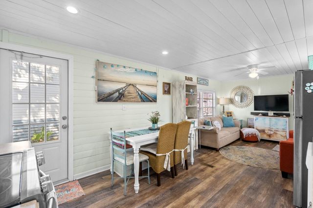 1921 Kingfisher Dr., Myrtle Beach, SC 29575