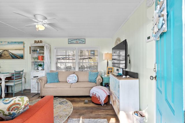 1921 Kingfisher Dr., Myrtle Beach, SC 29575