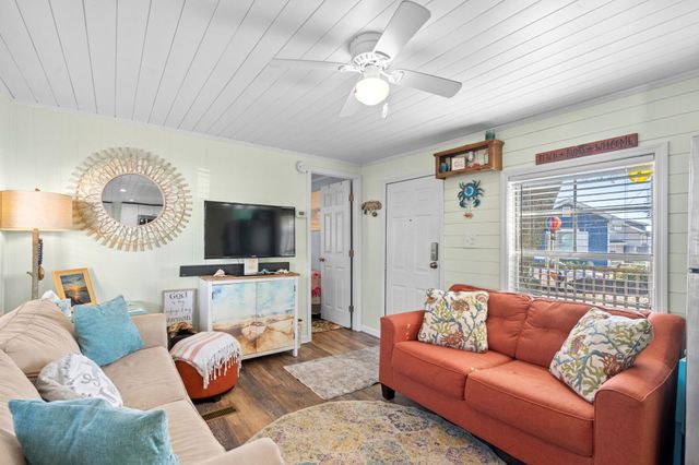 1921 Kingfisher Dr., Myrtle Beach, SC 29575