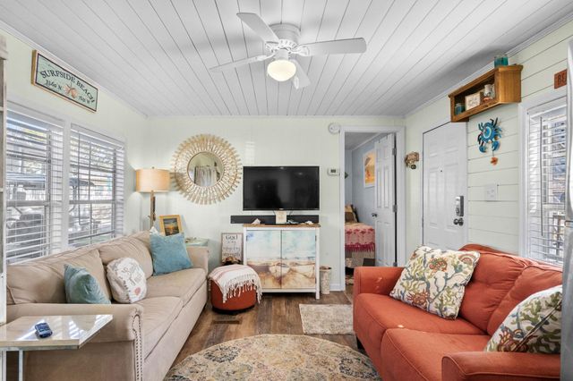 1921 Kingfisher Dr., Myrtle Beach, SC 29575