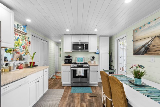 1921 Kingfisher Dr., Myrtle Beach, SC 29575