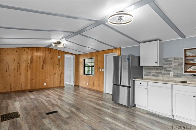 1665 N Arkansas Terrace, Hernando, FL 34442