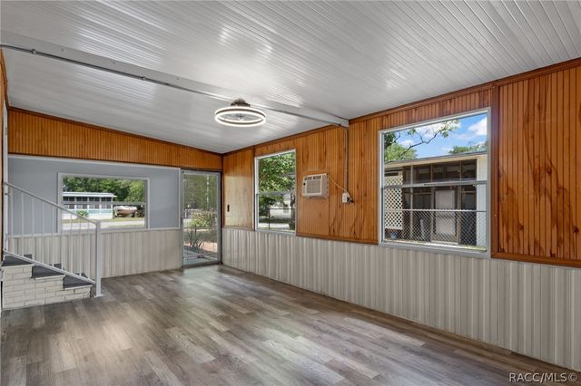 1665 N Arkansas Terrace, Hernando, FL 34442