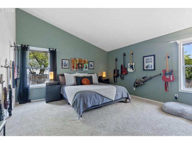 1164 Ne 14TH Pl, Canby, OR 97013