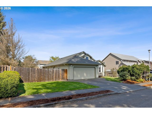 1164 Ne 14TH Pl, Canby, OR 97013