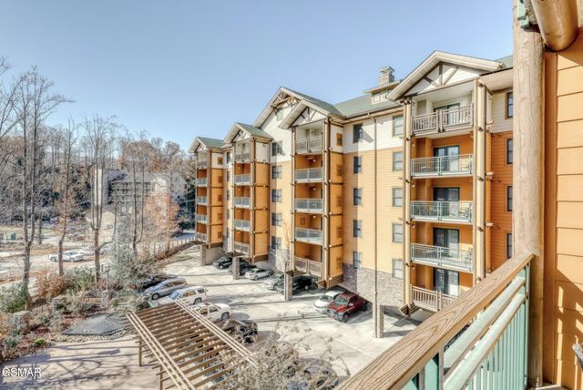 215 Woliss Lane, Gatlinburg, TN 37738