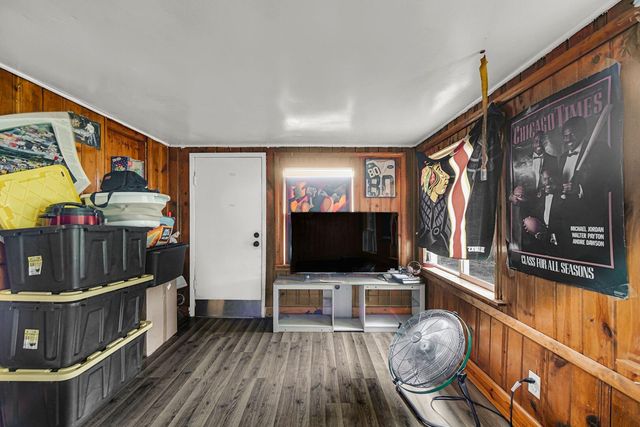 3304 175th Place, Hammond, IN 46323