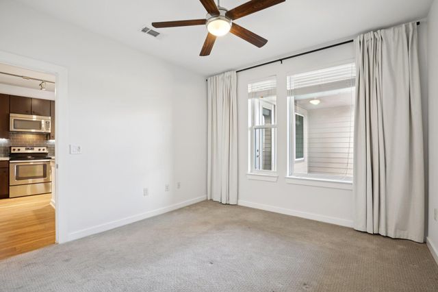 1900 Barton Springs RD 5031, Austin, TX 78704