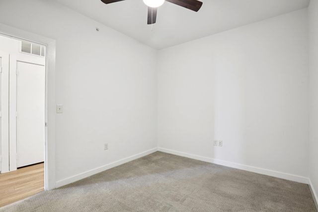 1900 Barton Springs RD 5031, Austin, TX 78704