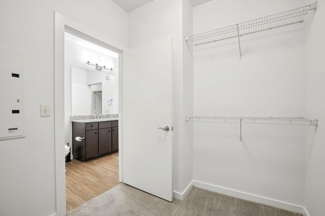 1900 Barton Springs RD 5031, Austin, TX 78704