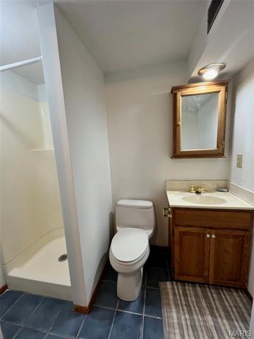 619 E 8th Street, Washington, MO 63090