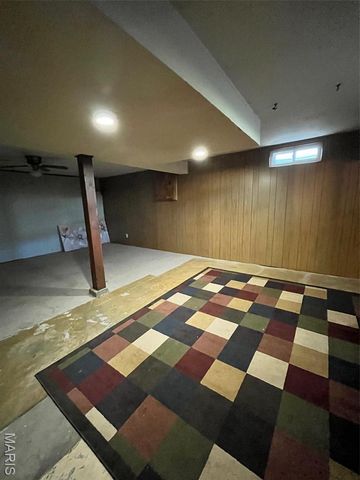 619 E 8th Street, Washington, MO 63090